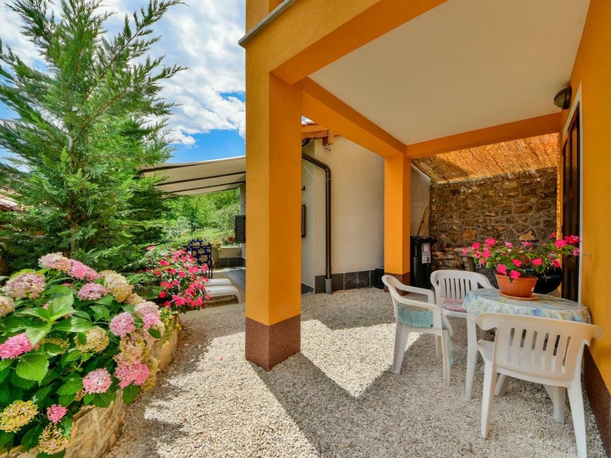 Holiday Home Karolina By Interhome Opric Exterior foto